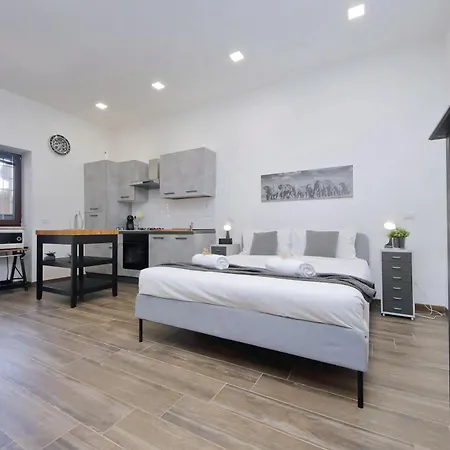 Apartament A Casa Di Stefano By Domusdimore