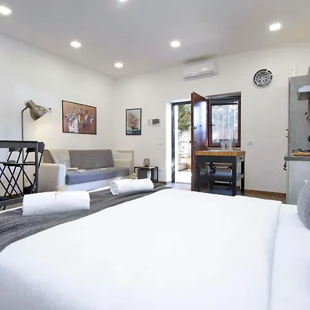 A Casa Di Stefano By Domusdimore Apartament *