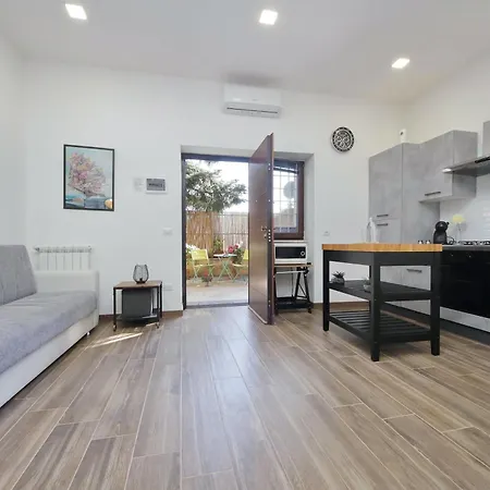 A Casa Di Stefano By Domusdimore Apartment *