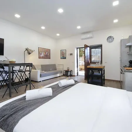 A Casa Di Stefano By Domusdimore Apartment